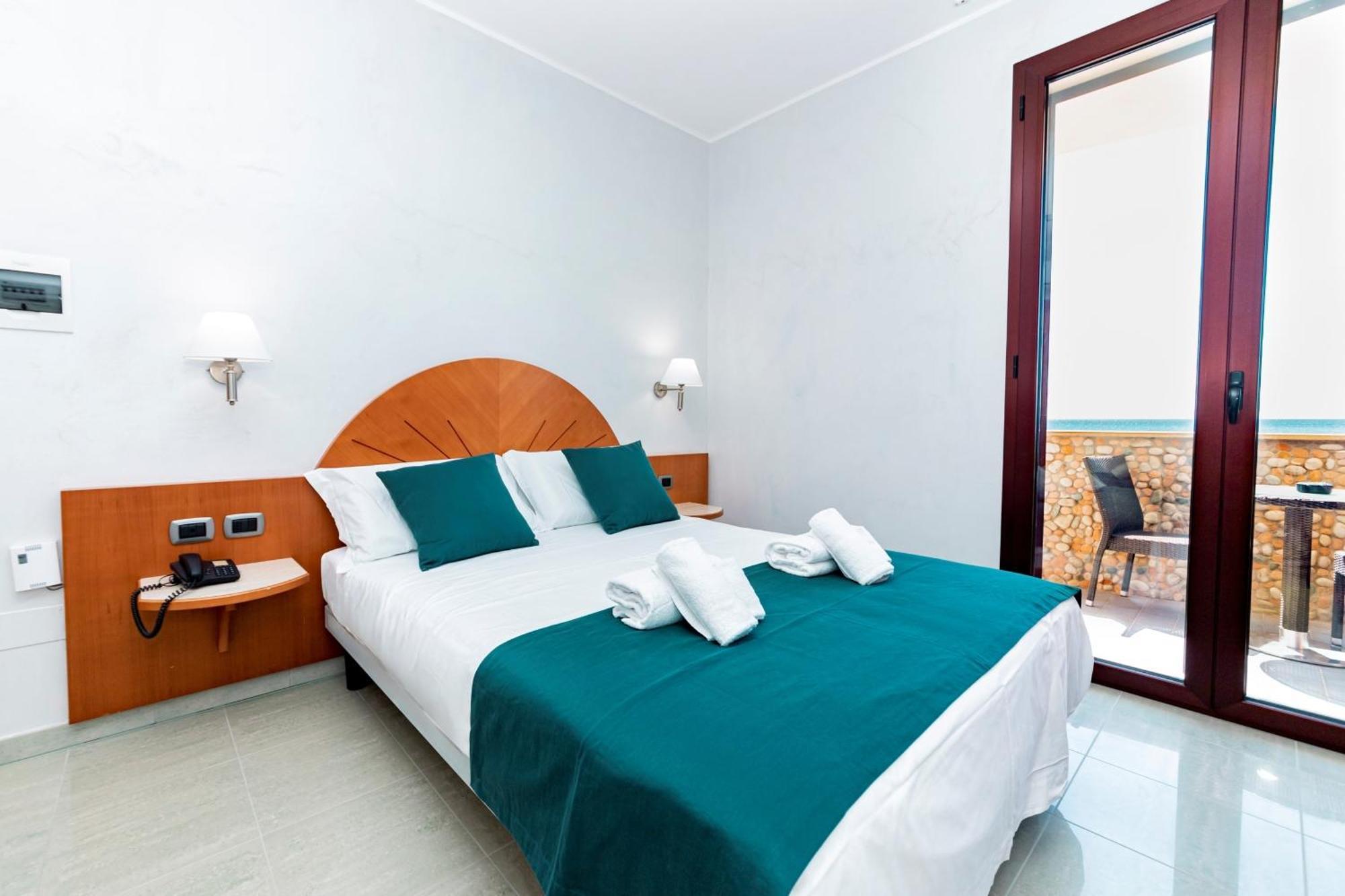 Hotel Alba Torre Lapillo Extérieur photo