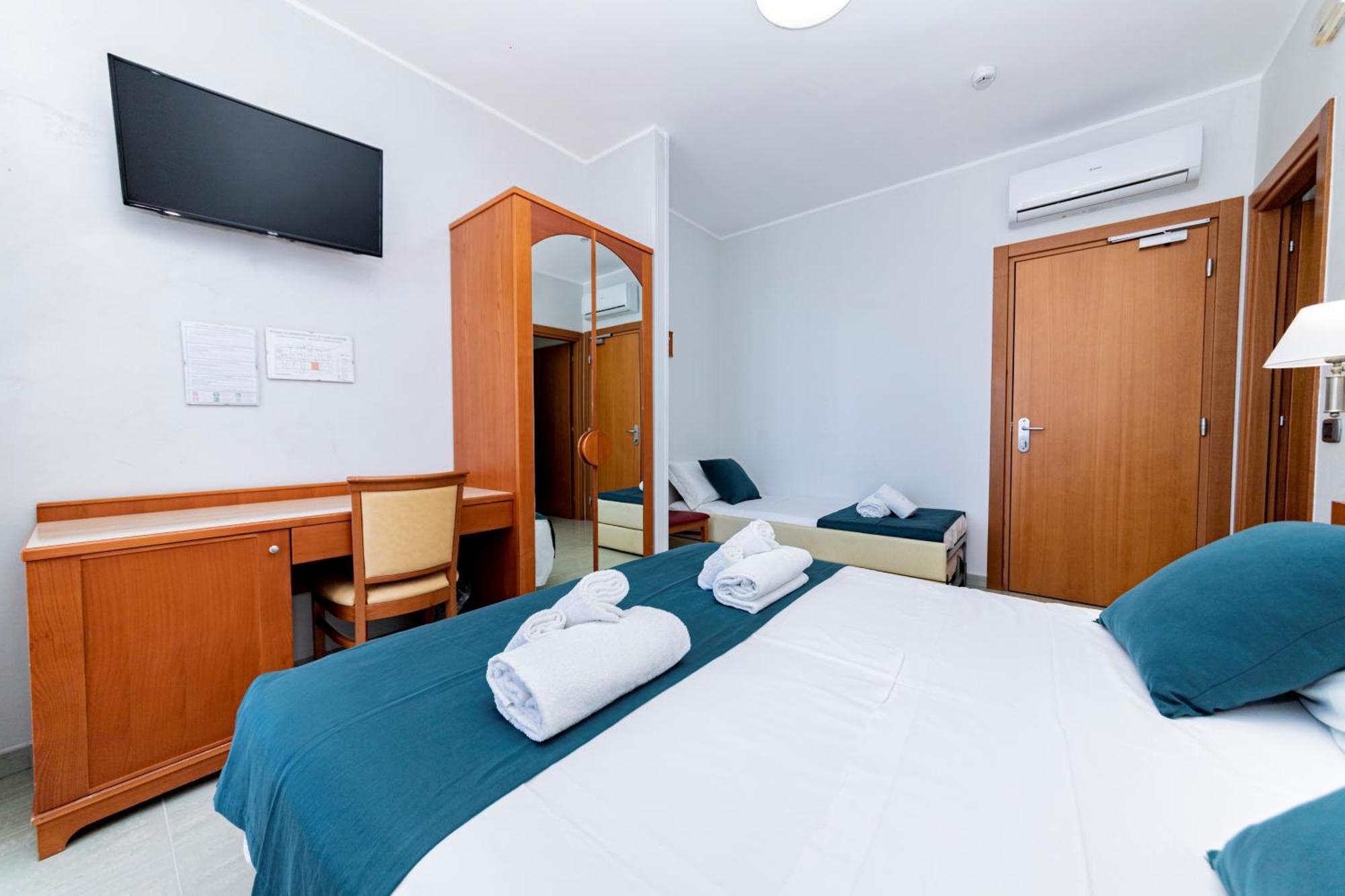 Hotel Alba Torre Lapillo Extérieur photo