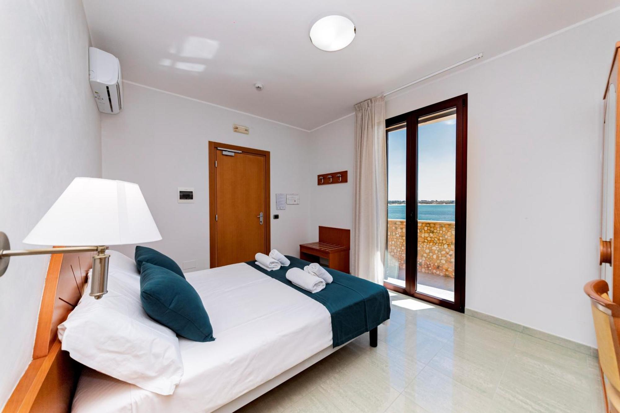 Hotel Alba Torre Lapillo Extérieur photo