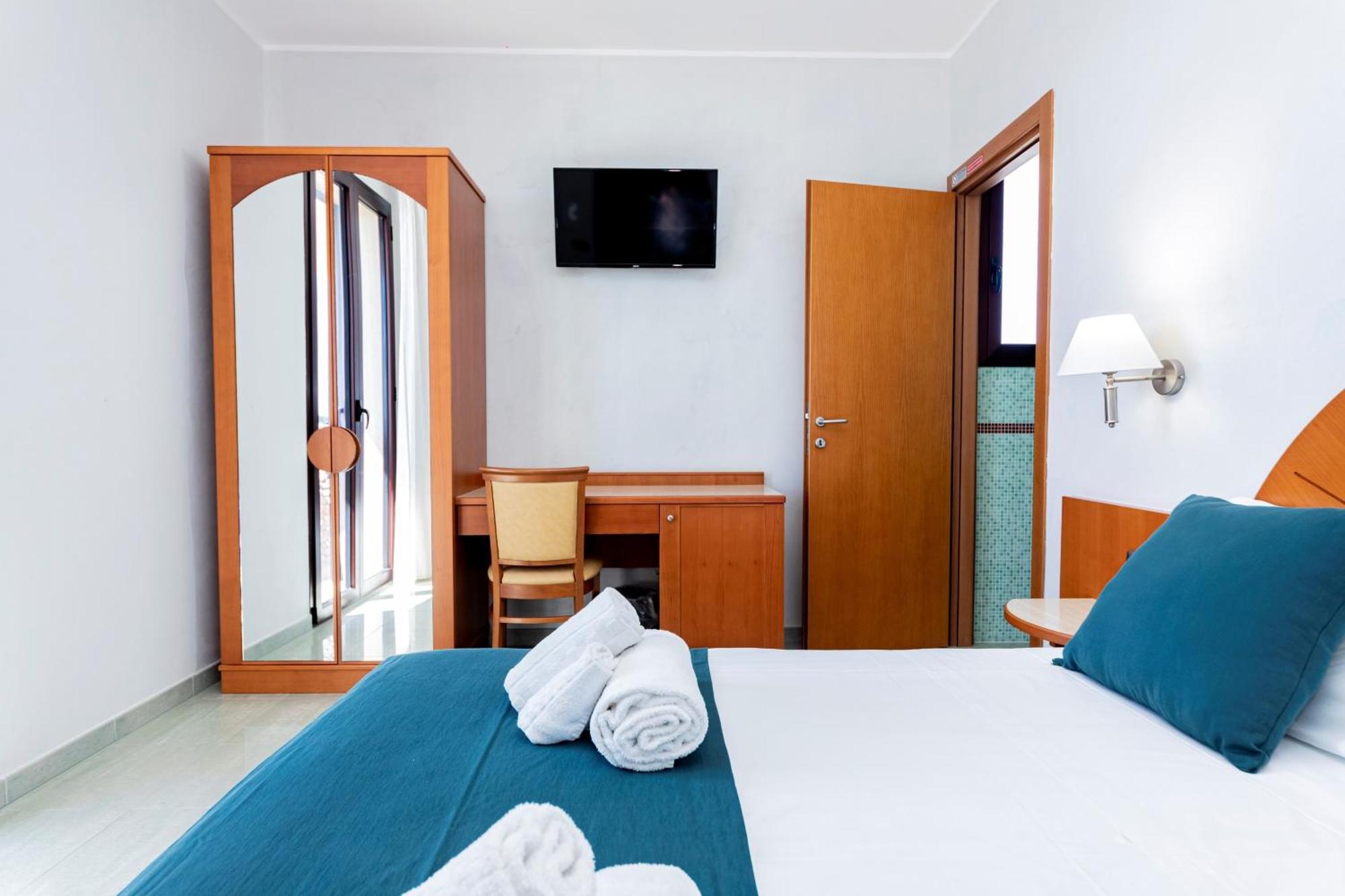 Hotel Alba Torre Lapillo Extérieur photo