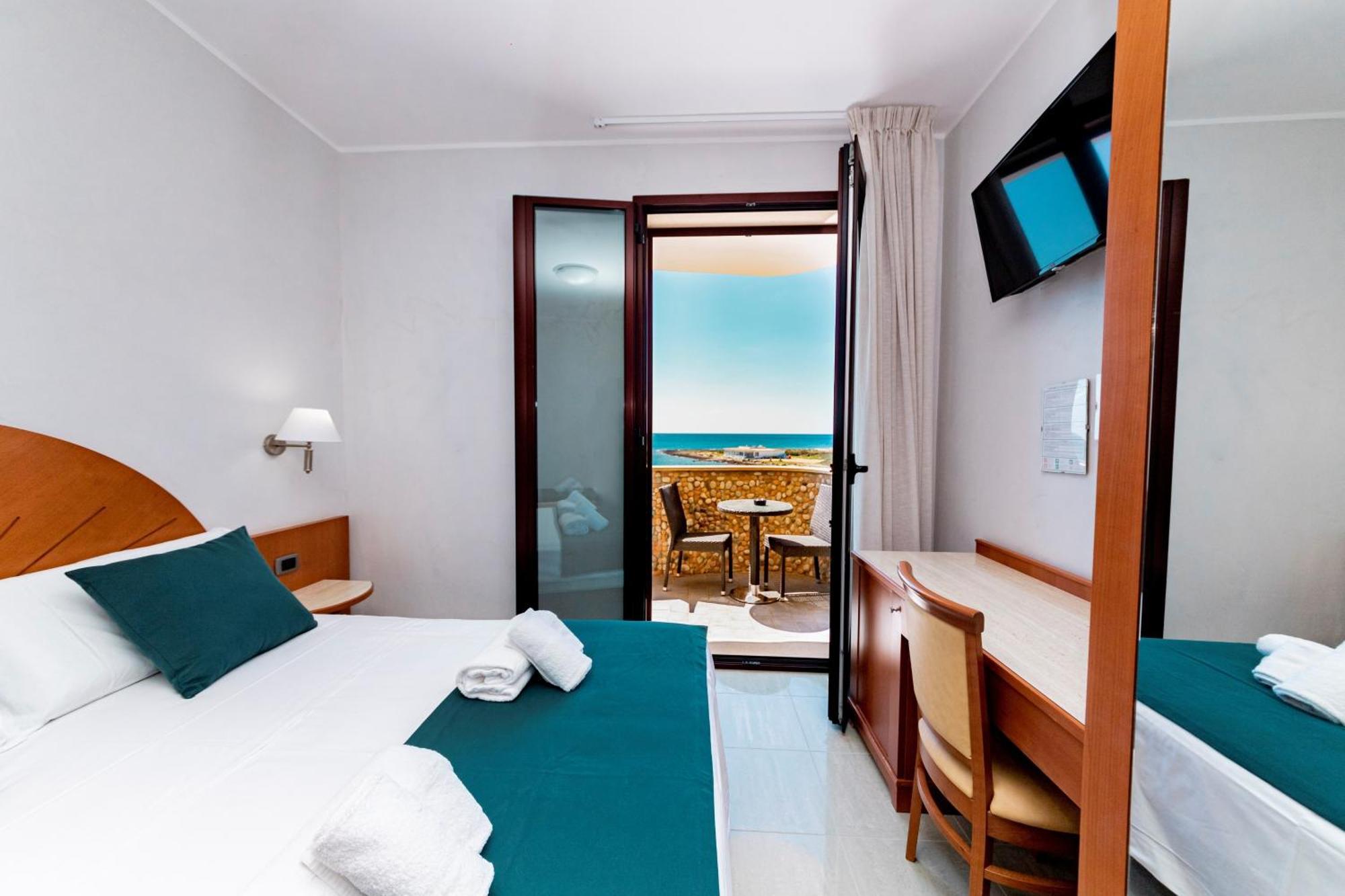 Hotel Alba Torre Lapillo Extérieur photo