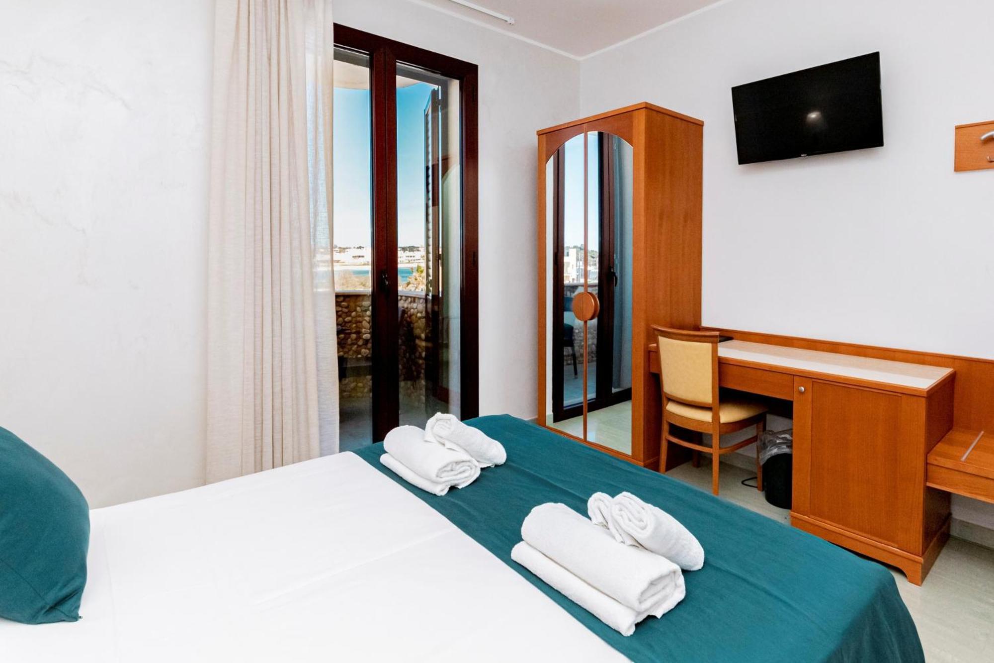 Hotel Alba Torre Lapillo Extérieur photo