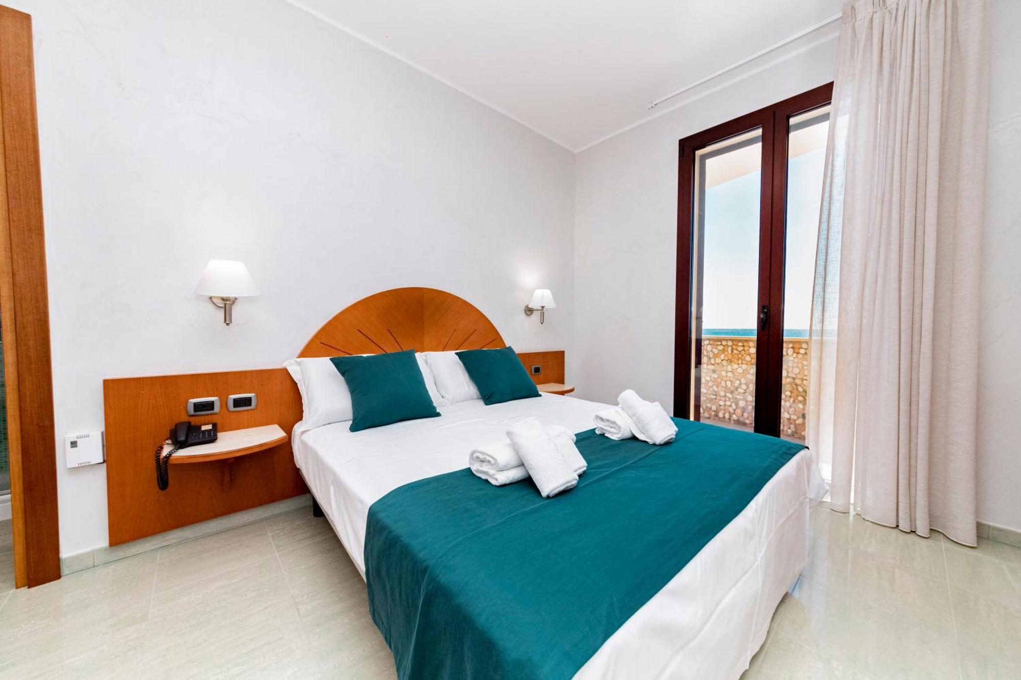 Hotel Alba Torre Lapillo Extérieur photo