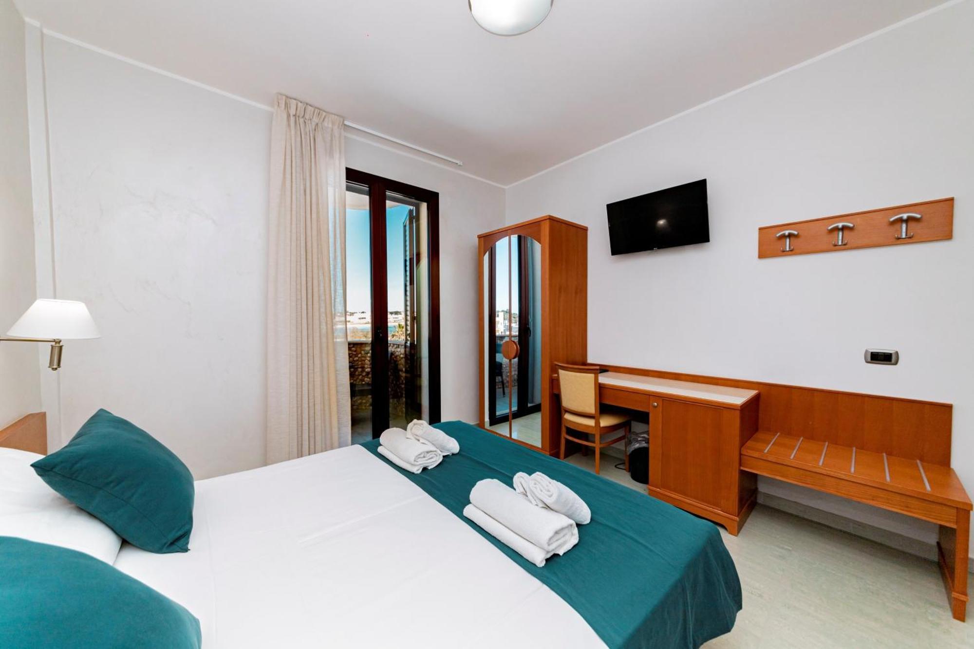 Hotel Alba Torre Lapillo Extérieur photo